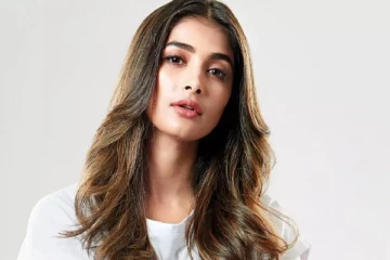 10 லட்சம் லைக்ஸ்களை குவித்த பீஸ்ட் பட நடிகை ஒற்றை புகைப்படம், எப்படி போஸ் கொடுத்துள்ளார் பாருங்க..