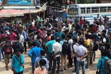 பஸ் தரிப்பிடத்தில் நின்றுக்கொண்டிருந்த வயோதிப பெண்ணுக்கு நடந்த துயரம்