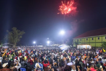 புத்தாண்டு கொண்டாட்டத்தில் ஏற்பட்டசனநெரிசலில் 9 பேர் உயிரிழப்பு