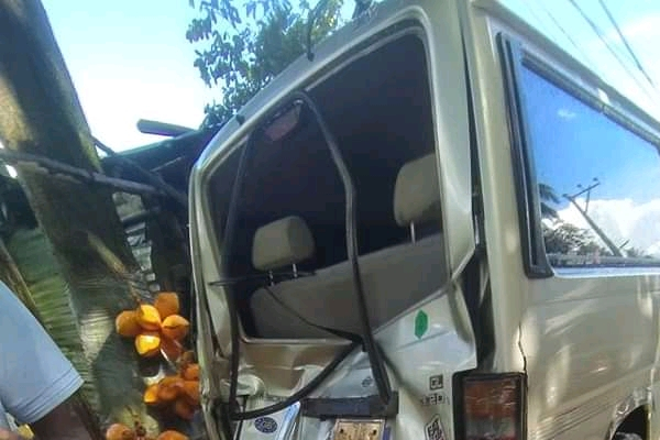 கொழும்பு பிரதான வீதியில் கோர விபத்து; 20 பேரின் நிலை!(Photos) | The Tragic Accident That Happened This Morning