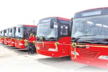 හදිසියේ බස්රථ 500ක් ගේන්න අවසර හිමි වෙයි.