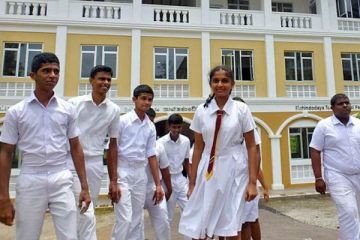 நாளை மீண்டும் பாடசாலைகள் ஆரம்பம்