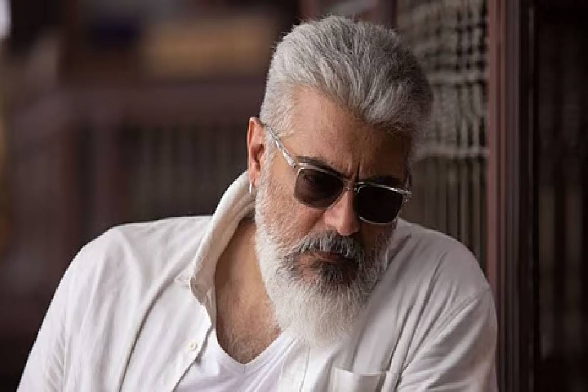கிரிக்கெட்டில் ஆல் ரவுண்டராக பட்டையை கிளப்பிய அஜித்... படுவைரலாகும் வீடியோ! | Actor Ajith Kumar Playing Cricket Video Viral