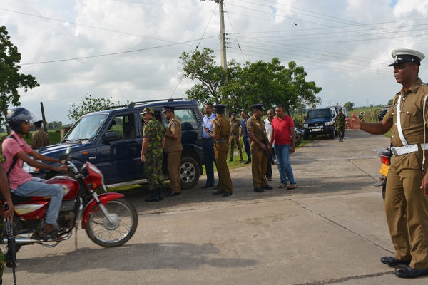 இலங்கையில் அதிர்ச்சியை ஏற்படுத்திய சம்பவம்; இளைஞரொருவரை அடித்தே கொன்ற பிரதேச மக்கள் | Local People Beat A Young Man To Death
