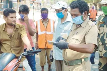 ஆவடியில் முககவசம் அணியாமல் வந்தவர்களிடம் ரூ.200 அபராதம் விதிப்பு