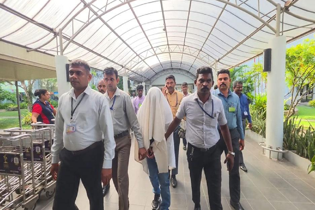 அபுதாபியிலிருந்து நாடு கடத்தப்பட்ட இருவர் கைது | Two Individuals Deported From Abu Dhabi Arrested