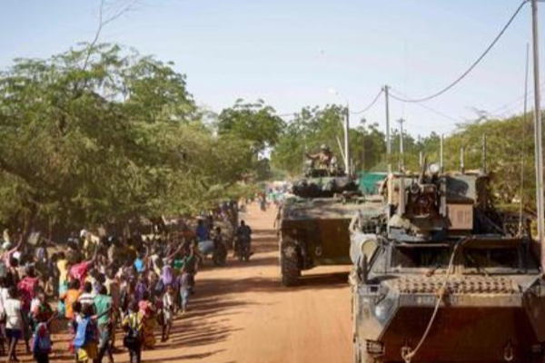 இரவோடு இரவாக கிராமத்திற்குள் புகுந்த ஆயுததாரிகள் - பலர் படுகொலை! - ஐபிசி தமிழ்