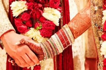 திருமண வரதட்சணையாக கோடிக்கணக்கில் பணத்தை கொடுத்த பெண் வீட்டார்