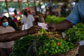 சீனா விரித்த கடன் வலையில் சிக்கி திவாலாகும் நிலையில் இலங்கை?