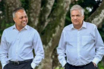 හරක්කටාගේ කෝටි 12 අල්ලස් සිද්ධියෙන් දේශපාලනය උණුසුම් වෙයි - සාගල රත්නායක සහ සමන් ඒකනායකගේ නම් එළියට
