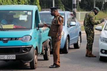 நாட்டில் நள்ளிரவு தொடக்கம் நீங்கியது ஊரடங்குச் சட்டம்! சுகாதார அமைச்சு வெளியிட்டுள்ள அறிவிப்பு