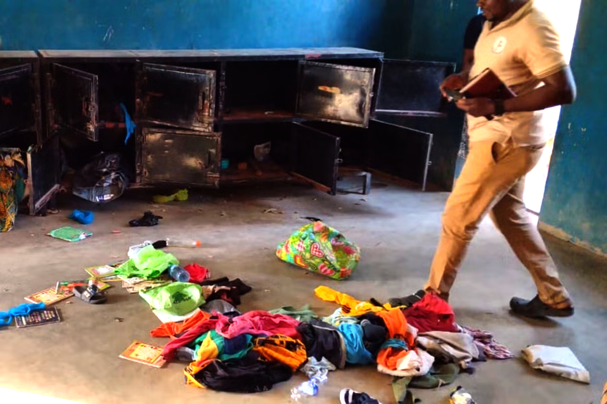 Nigeria-Rescues-Abducted-Schoolchildren-Teachers Nigeria-Rescues-Abducted-Schoolchildren-Teachers