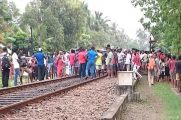 தொடருந்தின் முன் பாய்ந்து 27 வயது இளைஞன் உயிரிழப்பு..!