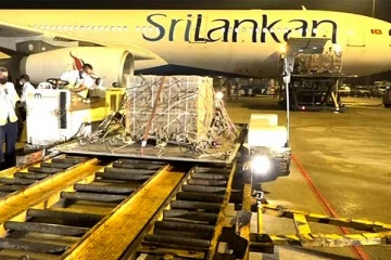 நைட்ரஜன் திரவ உரத்துடன் இலங்கைக்கு வந்தது இந்திய விமானம்