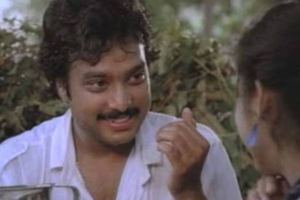 வீல் சேரில் வந்த நவரச நாயகன்.. உடல்நிலை இப்போ எப்படி இருக்கு? | Actor Karthik Health Latest Update Video வீல் சேரில் வந்த நவரச நாயகன்.. உடல்நிலை இப்போ எப்படி இருக்கு? | Actor Karthik Health Latest Update Video