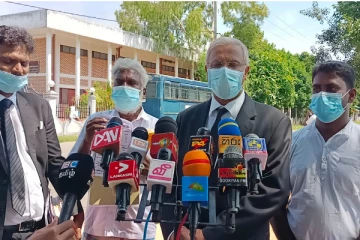 வியாழேந்திரன் வீட்டிற்கு முன் இளைஞன் படுகொலை - விசாரணை செய்ய சுமந்திரன் நீதிமன்றில்