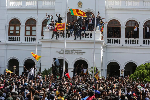 பிரதமர் செயலகத்திலிருந்த முக்கிய ஆவணங்கள் மாயம்! - ஐபிசி தமிழ்