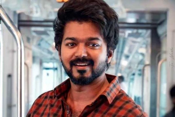 ரசிகர்களுக்கு விஜய் கொடுத்த இன்ப அதிர்ச்சி... விமானநிலையத்தில் வெளியான கலக்கல் காட்சி