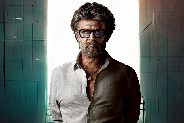 ரஜினியின் ஜெயிலர் பட தலைப்பில் இதற்கு முன் இத்தனை திரைப்படங்களா! வைரலாகும் போஸ்டர்ஸ்