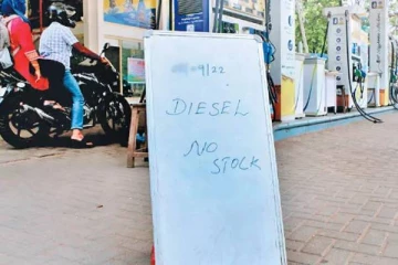 சென்னையில்  2வது நாளாக டீசல் தட்டுப்பாடு : சோகத்தில் வாகன ஓட்டிகள்