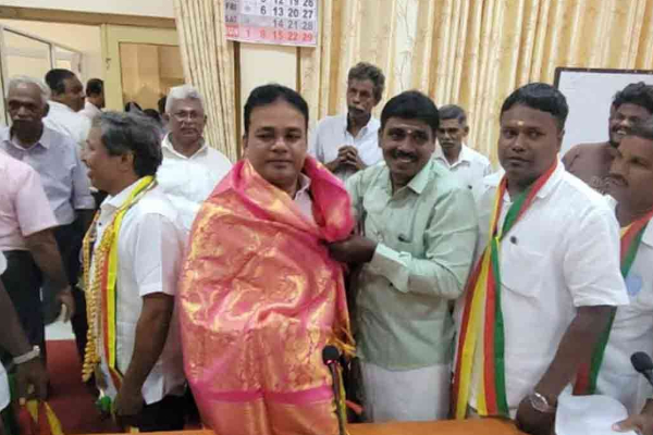 யாழ். வலி. தெற்கு பிரதேச சபை இலங்கைத் தமிழ் அரசுக் கட்சி வசம் | Jaffna Southern Hands Srilankan Tamil Arasu Party யாழ். வலி. தெற்கு பிரதேச சபை இலங்கைத் தமிழ் அரசுக் கட்சி வசம் | Jaffna Southern Hands Srilankan Tamil Arasu Party