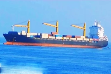 நடுக்கடலில் ஈரான் கப்பல் மீது தாக்குதல் நடத்தியது யார்? முன்னரே உஷாரான அமெரிக்கா: இரு நாடுகளுக்கு இடையே அதிகரிக்கும் பதற்றம்