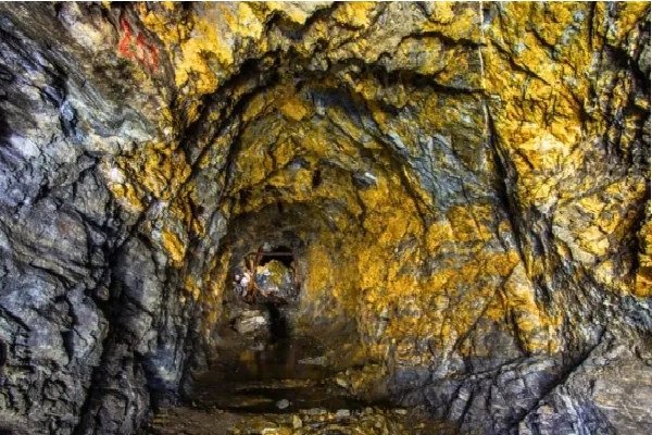 அப்படியே சரியப்போகும் தங்கம் விலை - இந்த நாட்டால் நடக்கப்போகும் மாற்றம் | Worlds Largest Gold Field Discovered In China