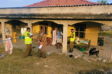 தமிழர் பகுதியில் வயோதிப பெண்ணிடம் நகை பறிப்பு ; தீவிர விசாரணையில் பொலிஸார்