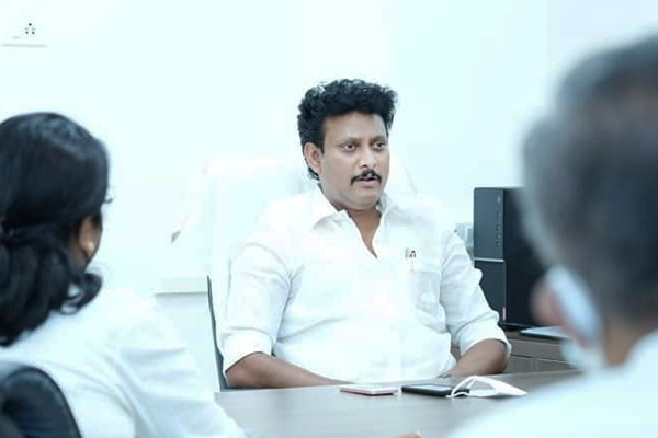 தேர்தல் போலவே பொதுத் தேர்வுகள் நடத்தி முடிக்கப்படும் - அமைச்சர் அன்பில் மகேஷ் - தமிழ்நாடு