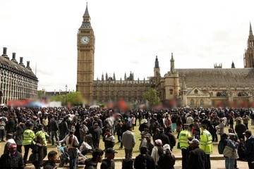 சிறுமி உட்பட 4 தமிழ் புகலிடக் கோரிக்கையாளர்களின் விபரீத முடிவு! வெளியான அதிர்ச்சி தகவல்