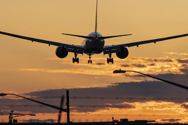 ஆப்கானிஸ்தானில் இந்திய பயணிகள் விமானம் விபத்து | Indian Passenger Plane Crashes In Afghanistan