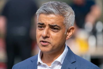 லண்டன் நிலைமை... Omicron மாறுபாடு தொடர்பில் கவலை தெரிவித்த நகர மேயர்