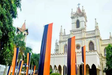 பொறளை தேவாலயத்தில் கைக்குண்டு