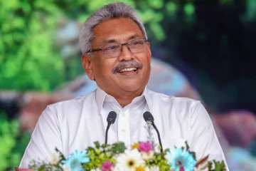 உற்சாகத்தில் கோட்டாபய! பின்வாசல் வழியாக நுழையும் செனரத் - எச்சரிக்கும் ரணில்
