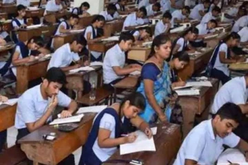 12-ம் வகுப்பு பொதுத்தேர்வுக்கு முன்பு மாணவர்கள் படிப்பதற்காக கால அவகாசம் வழங்கப்படும்..! அமைச்சர் உறுதி..!