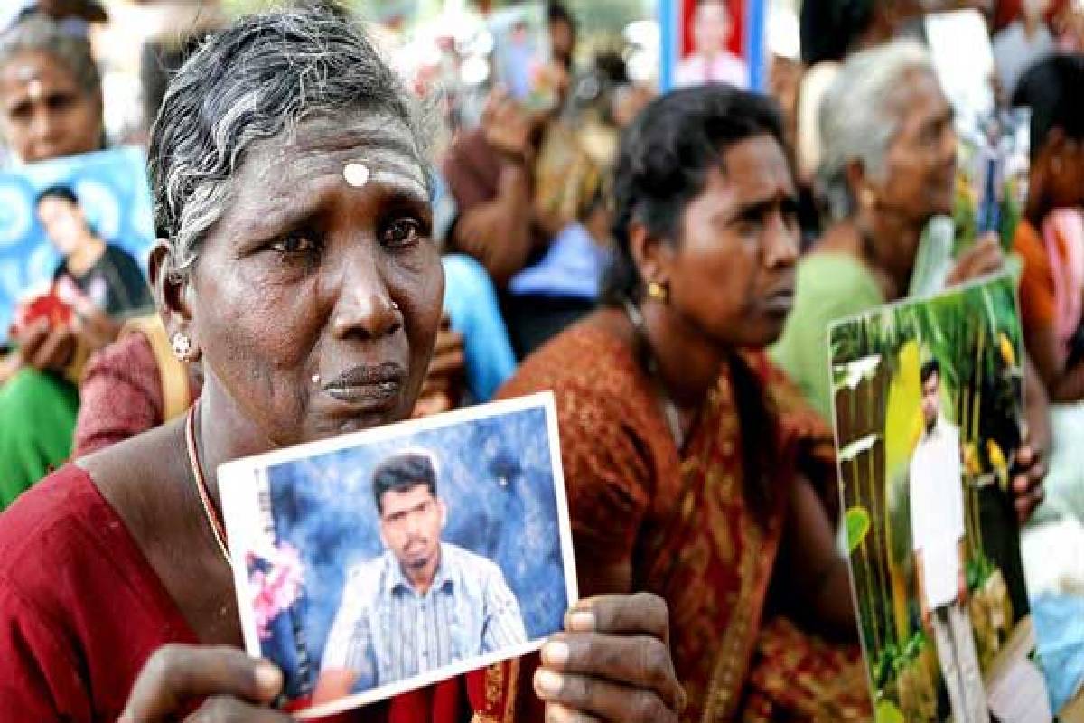 ஈபிடிபியும்,இராணுவமுமே பிள்ளைகளை கடத்தியது : மூன்று பிள்ளைகளின் வரவுக்காக ஏங்கும் தாயின் குமுறல் | Mother Says Epdp And Military Kidnapped Children