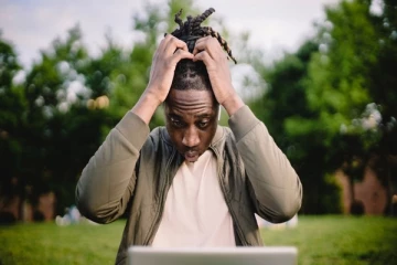 கனடாவில், நிறுவன தொடர்பாடலை கண்டு கொள்ளத் தேவையில்லை என சட்டம்?