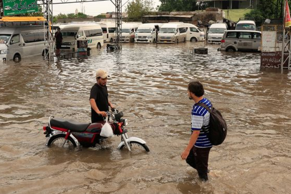 பாகிஸ்தானை உலுக்கிய அனர்த்தம்.. 2 மில்லியன் மக்கள் பாதிப்பு | Flood In Pakistan 2 Million People Affected