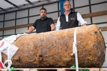 ஜேர்மனியில் 2ஆம் உலகப்போர்க்கால வெடிகுண்டு கண்டுபிடிப்பு; 8,100 பேர் வீடுகளை விட்டு வெளியேற்றம்