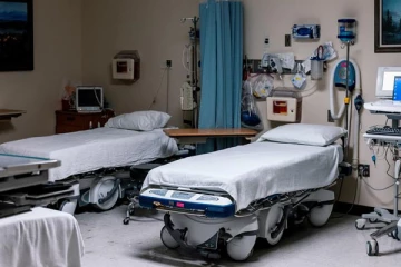 மருத்துவமனையின் 4வது மாடியிலிருந்து குதித்து உயிரிழந்த நோயாளி