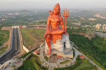 உலகிலேயே உயரமான சிவன் சிலை திறப்பு - தவக்கோலத்தில் காட்சி!