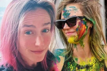 ஹோலி பண்டிகையால் வெளிநாட்டு வீராங்கனைக்கு நடந்த நிலை!! புலம்பி தள்ளி வெளியிட்ட புகைப்படம்..