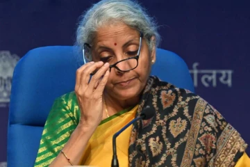 மக்களவை தேர்தலில் போட்டியிட என்னிடம் பணம் இல்லை - நிதியமைச்சர் நிர்மலா சீதாராமன்!