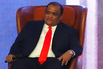 6 மாதங்களே அவகாசம்; தாத்தா கம் ஹோம் ; தமிக்கவுக்கு எச்சரிக்கை!