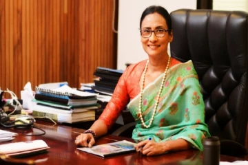 பதவியை இராஜினாமா செய்தார் கிமர்லி பெர்னாண்டோ