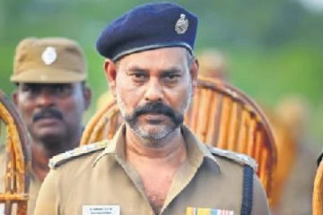 4 கதாநாயகிகளுடன் நடிக்கும் நடிகர் நட்டி நட்ராஜ் - பூஜையுடன் துவங்கிய படப்பிடிப்பு