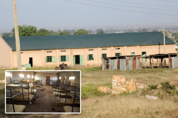 துப்பாக்கி முனையில் 25 பள்ளி மாணவிகள் கடத்தல்: மர்ம கும்பலிடம் இருந்து தப்பிய இருவர் | 2 School Girls Escapes From Kidnappers At Nigeria