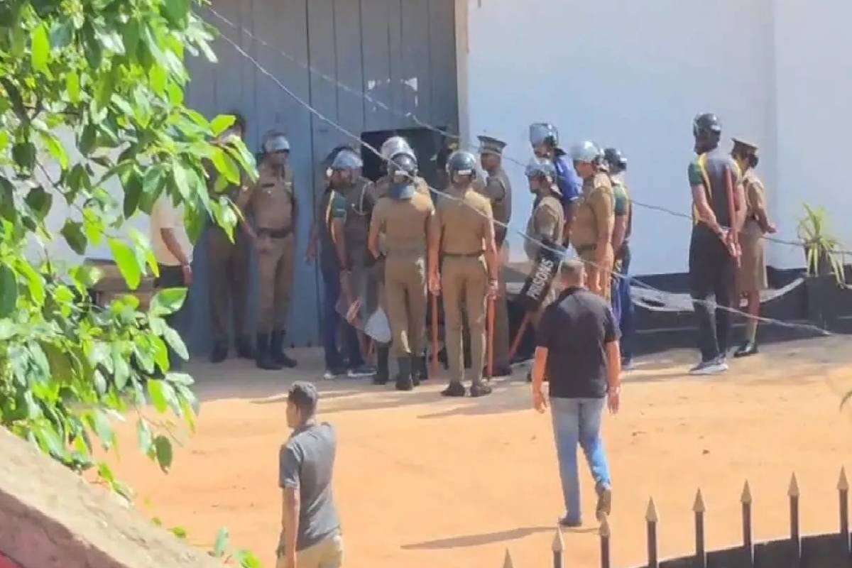 நீர்கொழும்பு சிறைச்சாலை கலவரம் ; பின்னணியில் வெளியான பல திடுக்கிடும் உண்மைகள் | Negombo Prison Riot Shocking Background நீர்கொழும்பு சிறைச்சாலை கலவரம் ; பின்னணியில் வெளியான பல திடுக்கிடும் உண்மைகள் | Negombo Prison Riot Shocking Background