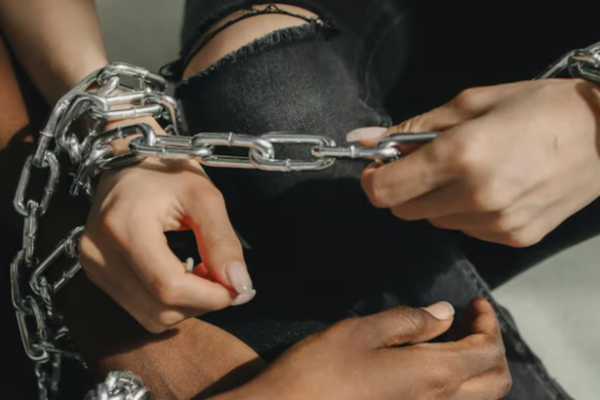 Australian woman Chained To Bed what happened?