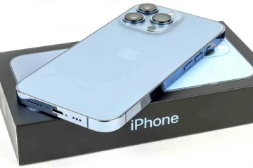 ஆசையாக ஐபோன் ஆர்டர் செய்த பிரித்தானிய பெண்ணுக்கு காத்திருந்த அதிர்ச்சி! பார்சலில் வந்தது என்ன?